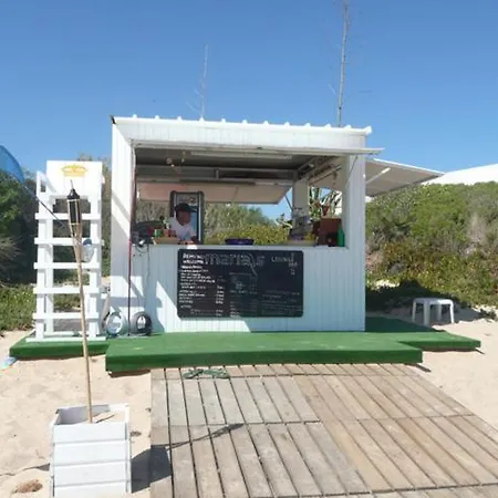 Sleeps 8 Pool Air Con Wifi *